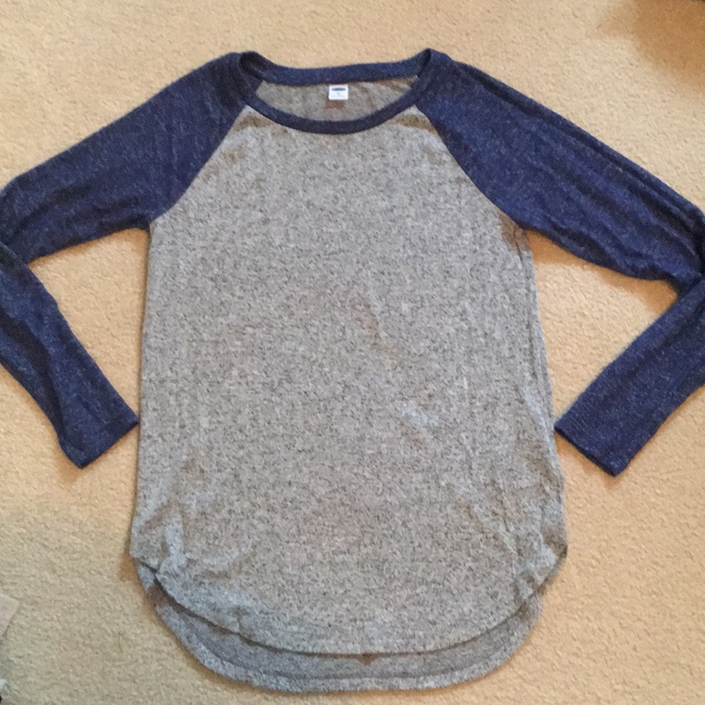 Gray Cotton Crew Neck with Blue Sleeves